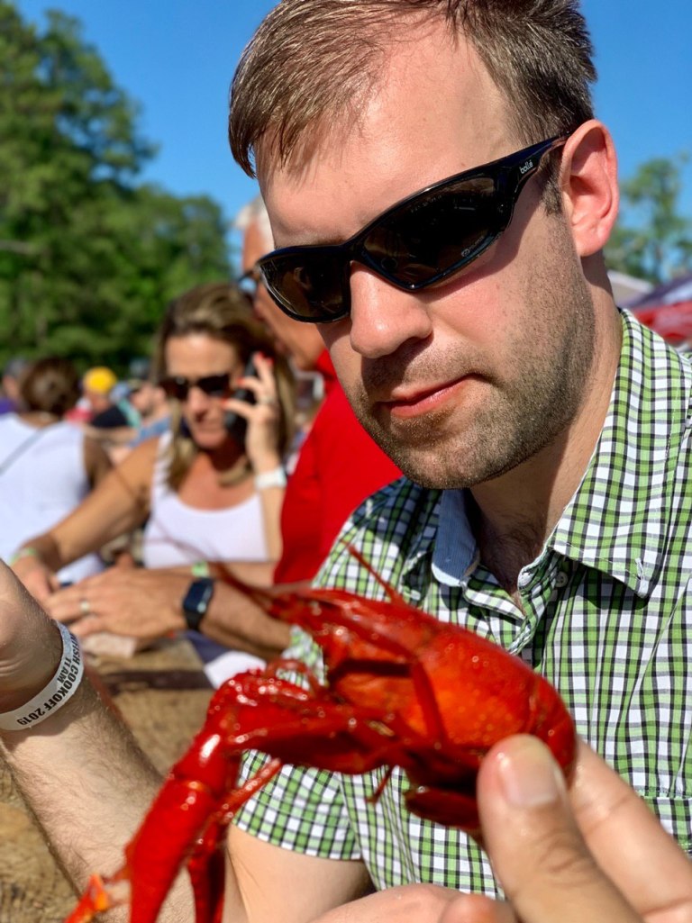 photo6210809700186958048